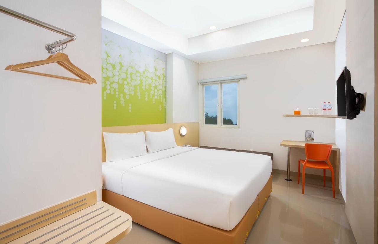 Zest Parang Raja Solo By Swiss-Belhotel International Bonorejo Εξωτερικό φωτογραφία
