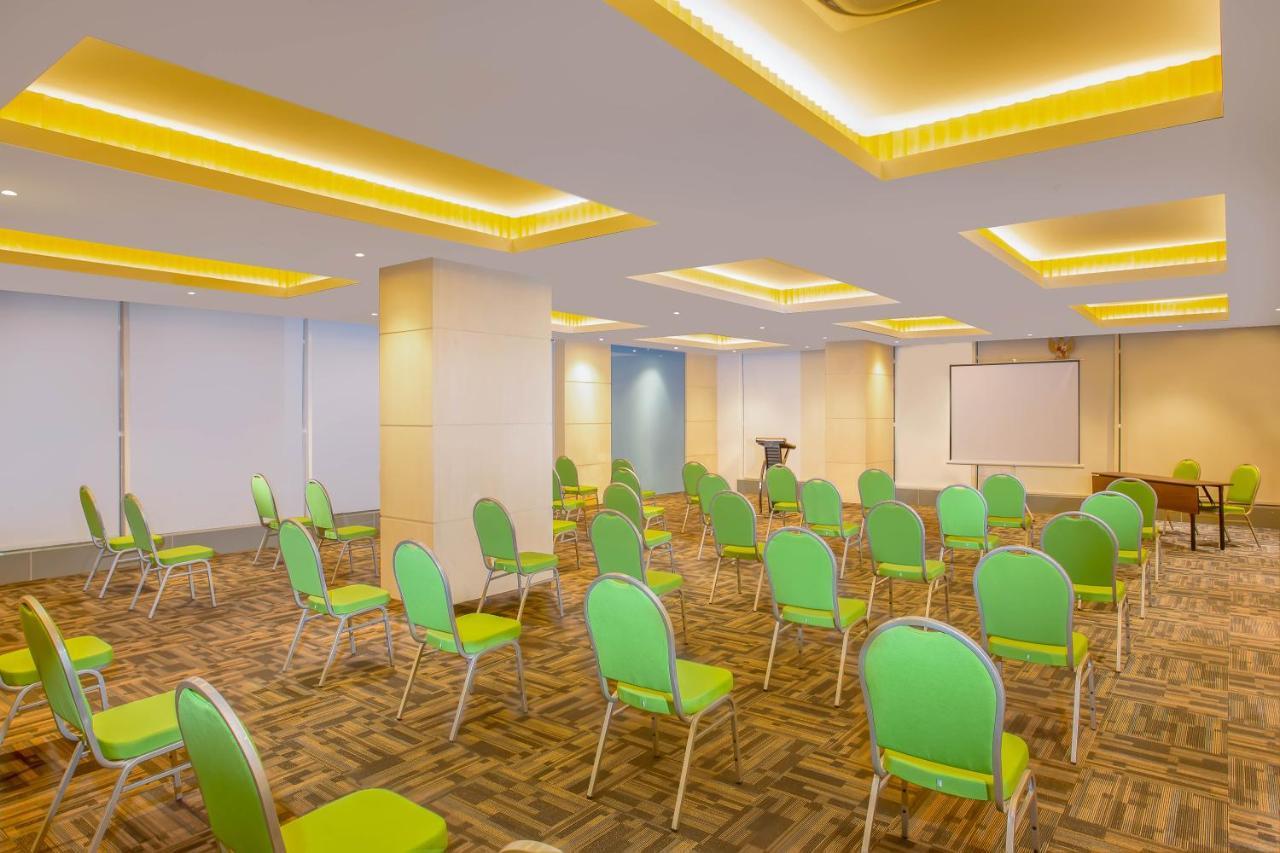 Zest Parang Raja Solo By Swiss-Belhotel International Bonorejo Εξωτερικό φωτογραφία