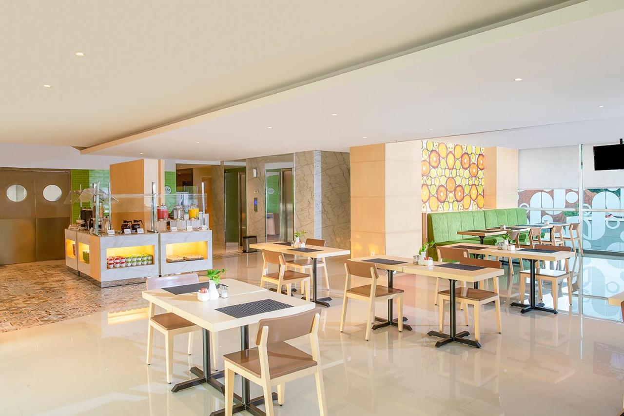 Zest Parang Raja Solo By Swiss-Belhotel International Bonorejo Εξωτερικό φωτογραφία