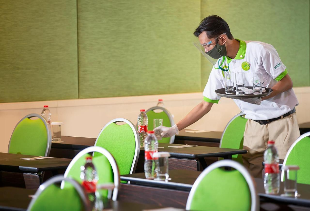 Zest Parang Raja Solo By Swiss-Belhotel International Bonorejo Εξωτερικό φωτογραφία
